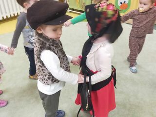 received 331457563206846