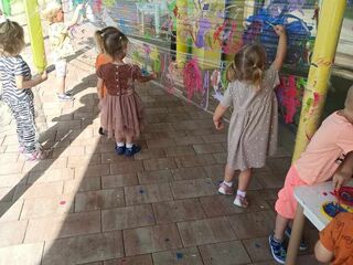 1e14f5d5 f051 4e6a adc9 6b6194ad089b