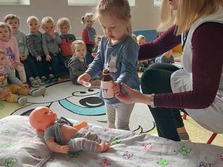 0B5F7793 6A75 4690 8C27 9548B755E379