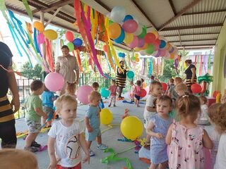 A1252899 09EC 4137 A11F F04E57C28676