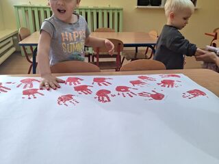 aae3cb73 5787 4348 bd98 f50ab94d1bd1