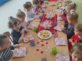 received 1576403946440415