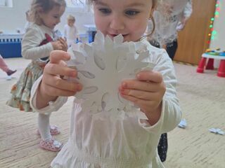 received 350286737746844