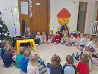 received 393232133234675