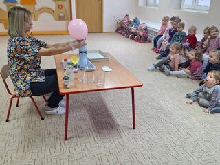 received 393587286456493