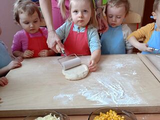 received 403824142177579