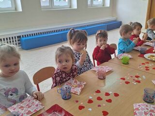 received 408725808279690