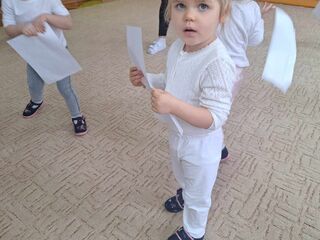 received 736272418121016