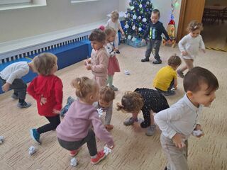 received 832322435234361