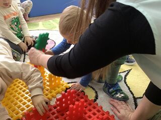 received 934974371585897