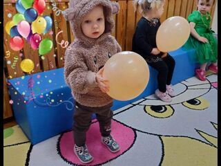 received 1926393457701557