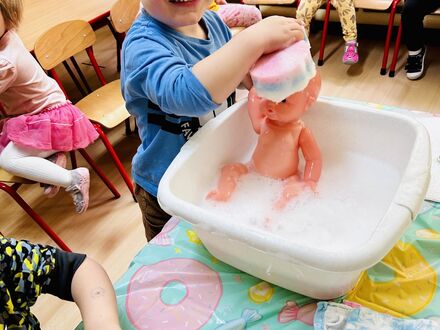 7AA6CDC8 FA95 492C 9696 0A197BCF955D