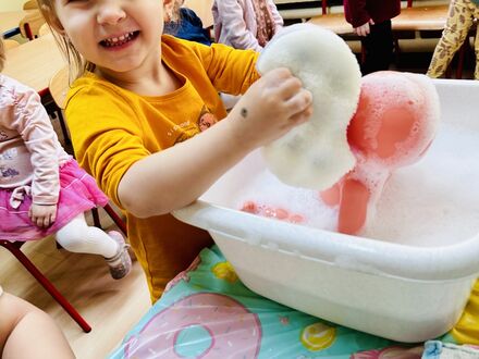 828E9EF2 2B25 44E6 86A6 BCBBF98BB875