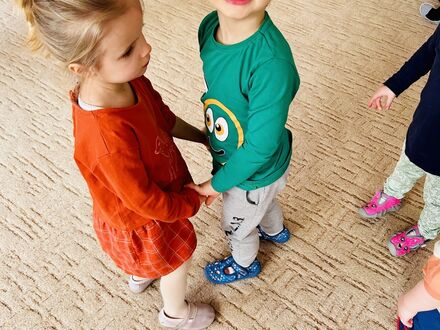 CDB9A9DB 0243 4451 8722 E0AEAFBA5B13